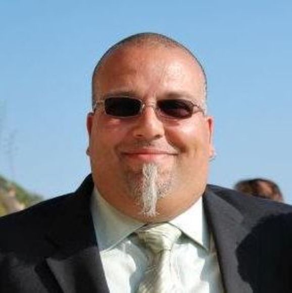 Meet your Posher, Richard - Picture 1 of 1